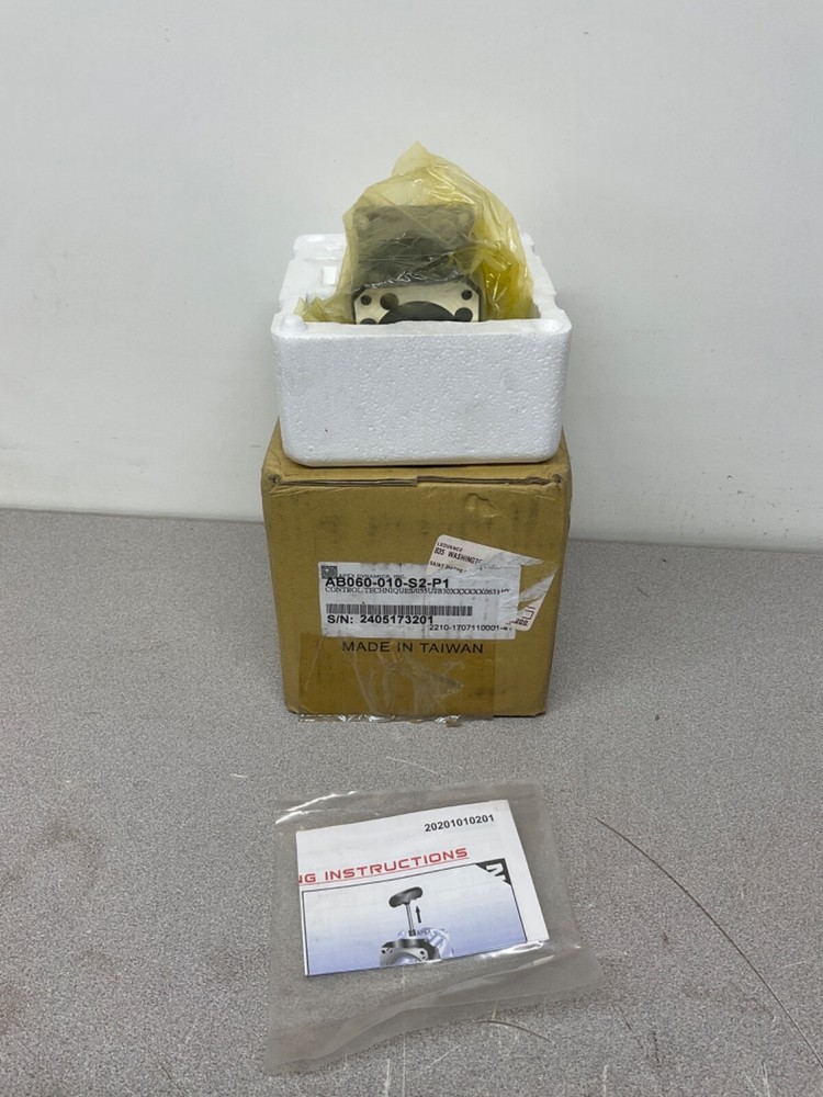 NEW APEX DYNAMICS AB060-S2-P1 Planetary Gearbox, Ratio 10: 1, Control Techniques