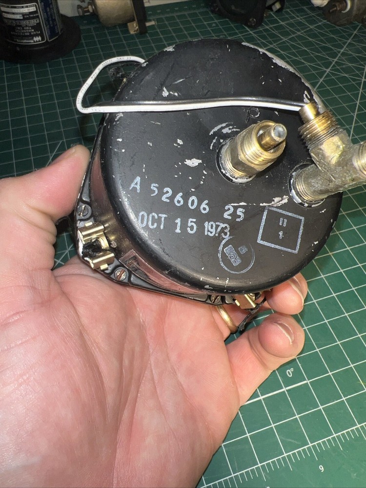 Airspeed Indicator Beechcraft Baron