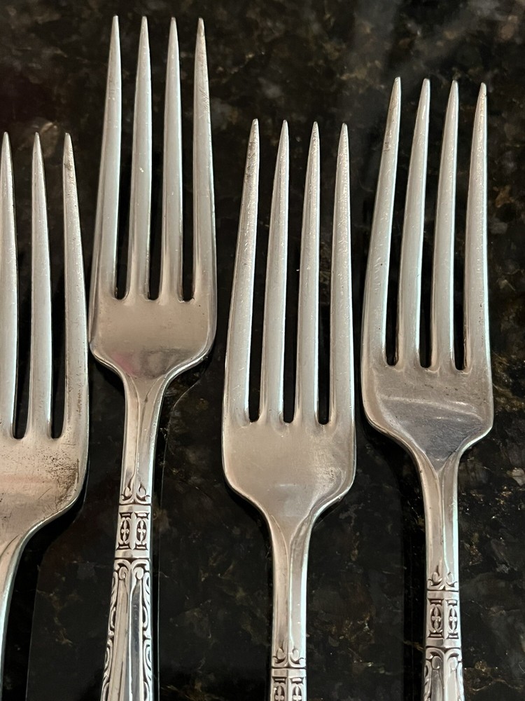 CROMWELL 7 Silverplate A1 Dinner Forks 7 5/8” No Monograms