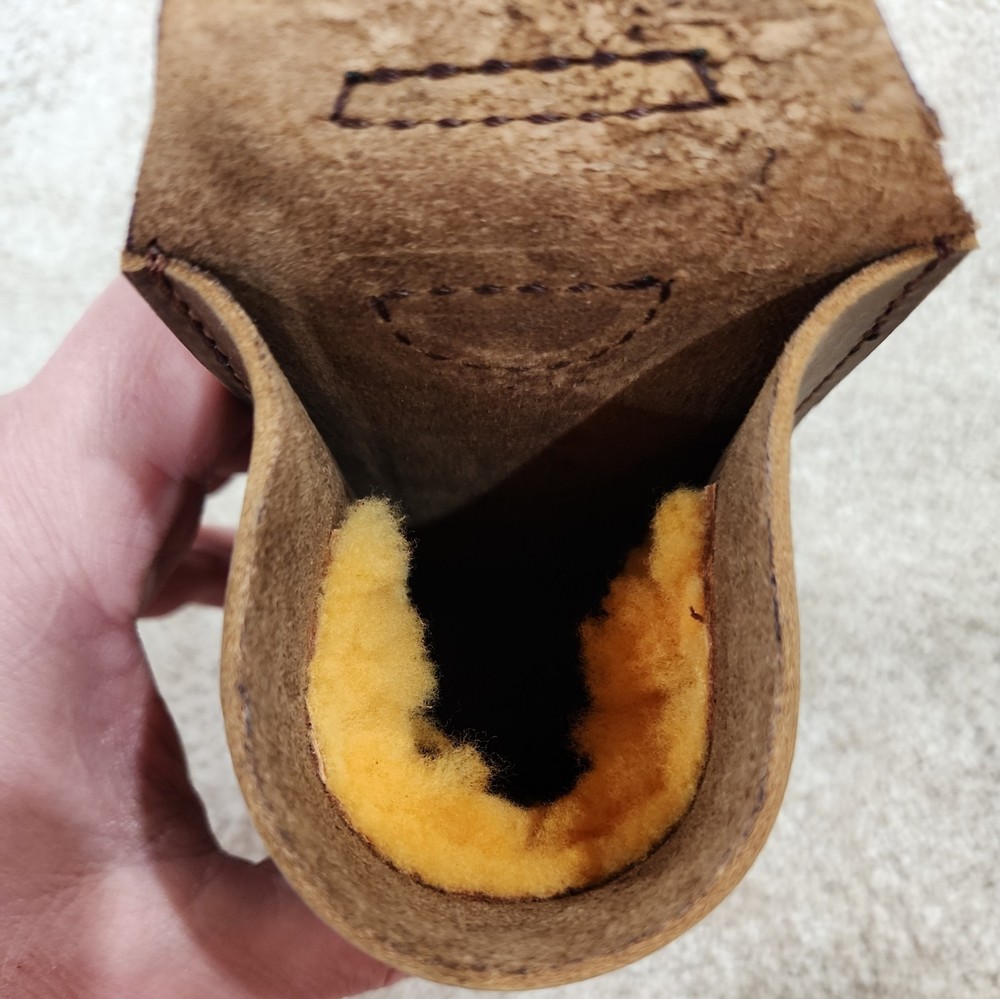 Yoder409 handcrafted leather turkey call short box fiddle box holster 