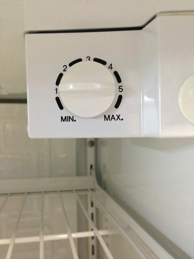 Sanyo SR-L4110W Under Counter Refrigerator