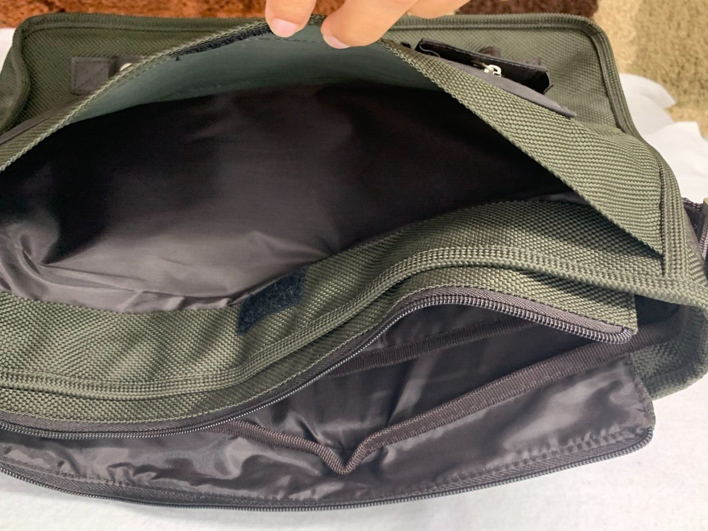 GEMLINE 2280 Computer Shoulder Messenger Olive Green Adjustable Strap