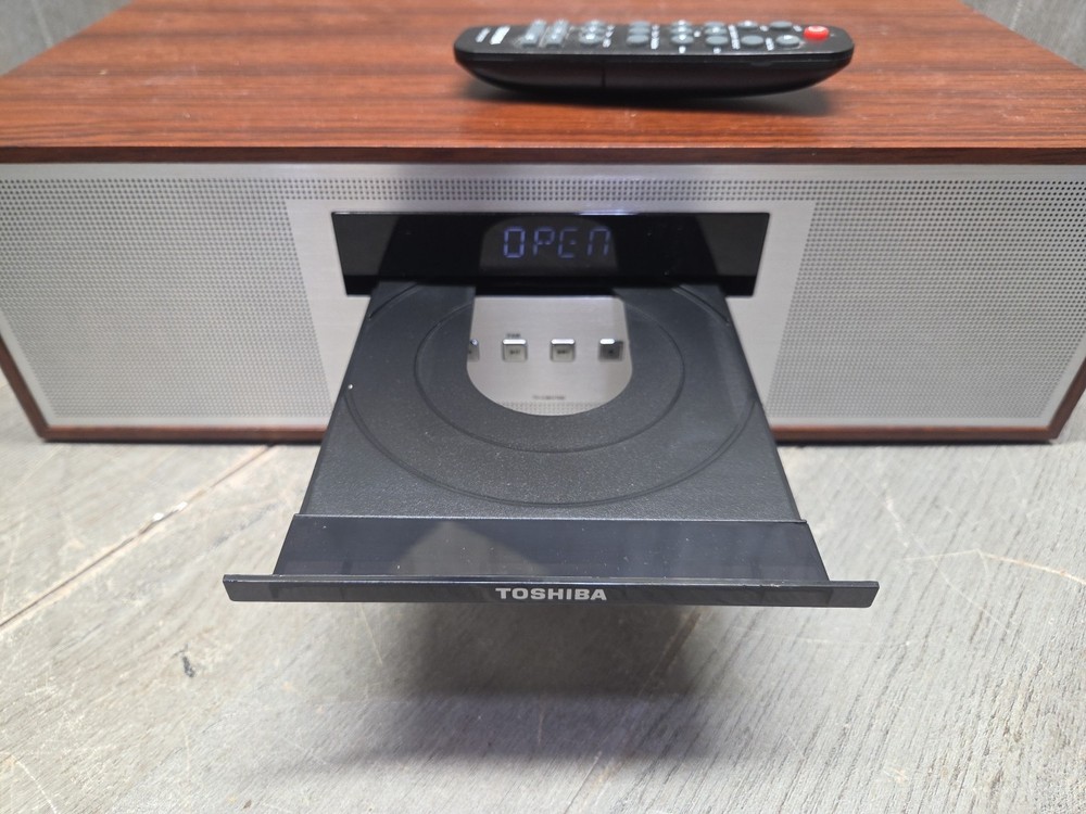 TOSHIBA TY-CWU700 Wireless Bluetooth Audio Streaming & CD Player with Remote