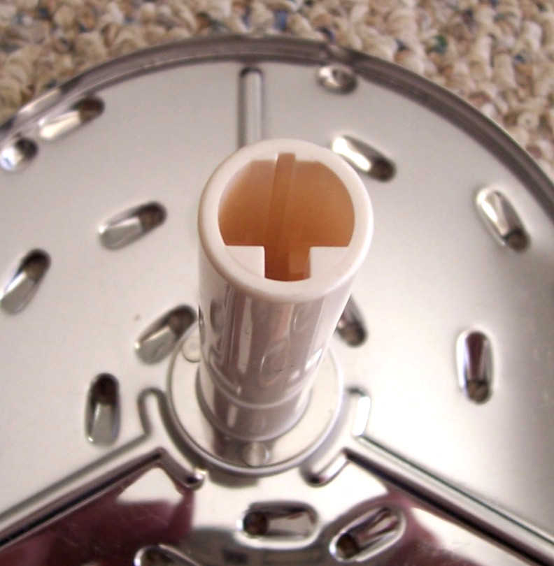 Cuisinart DLC-8 Food Processor Medium Shredding Blade Replacement Straight Stem