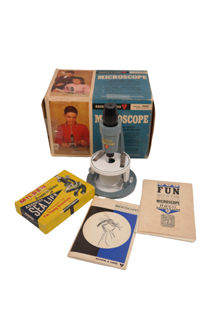 Bausch & Lomb R8900 Microscope 10X