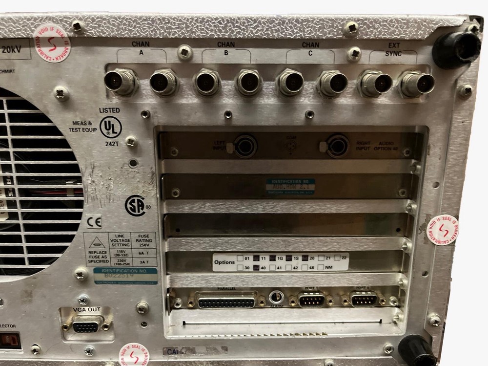 VM700A TEKTRONIX VIDEO MEASUREMENT TEST