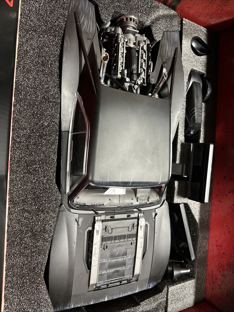 Hot Wheels The Batman Batmobile Car - Black (HCD19)