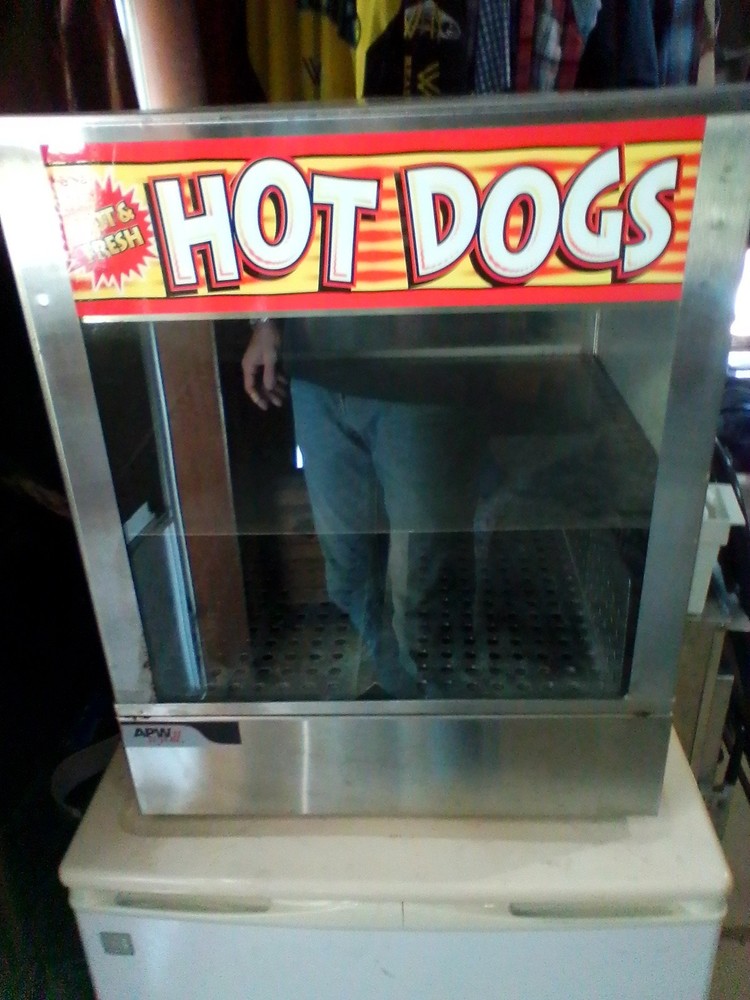 Hot Dog Cook An Hold