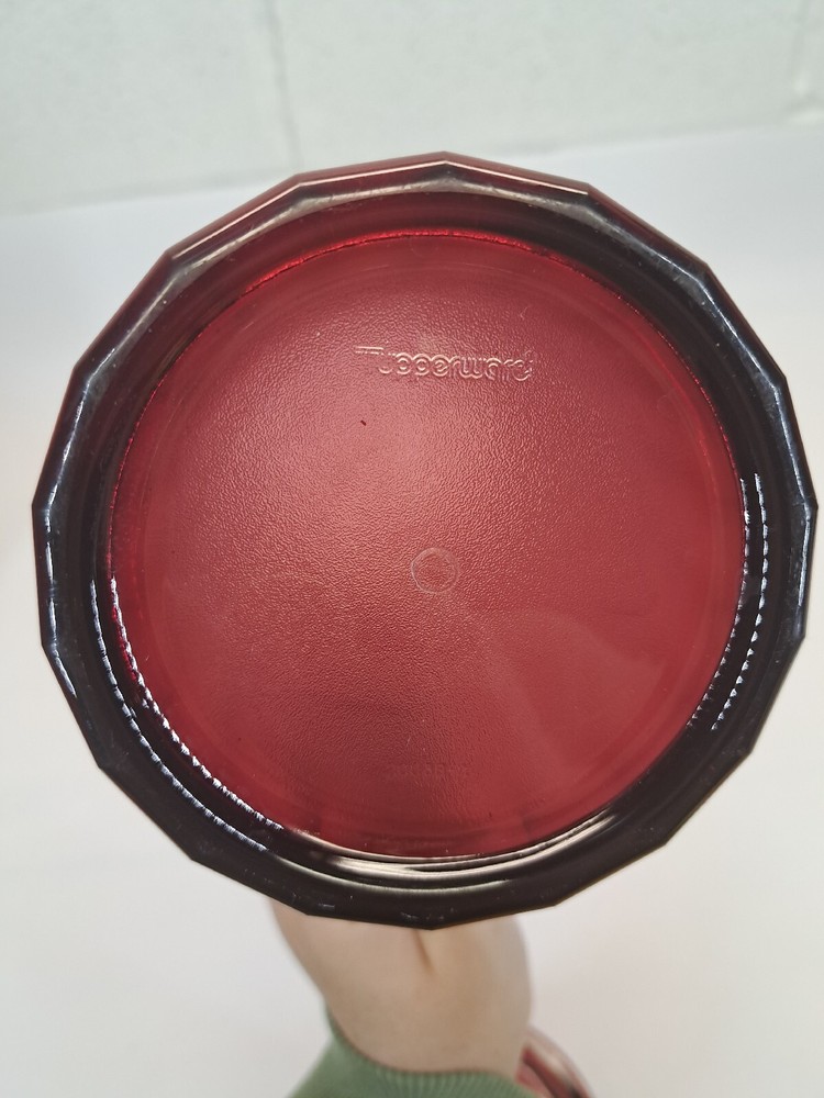 Tupperware 2 qt Pitcher Ruby Red Acrylic Proludio 2003b-2 & 2004A-2
