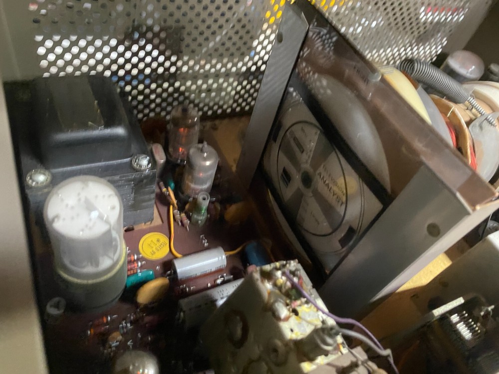 B&K Precision Model 1077B TV Analyst Television Testing Equipment - Powers On