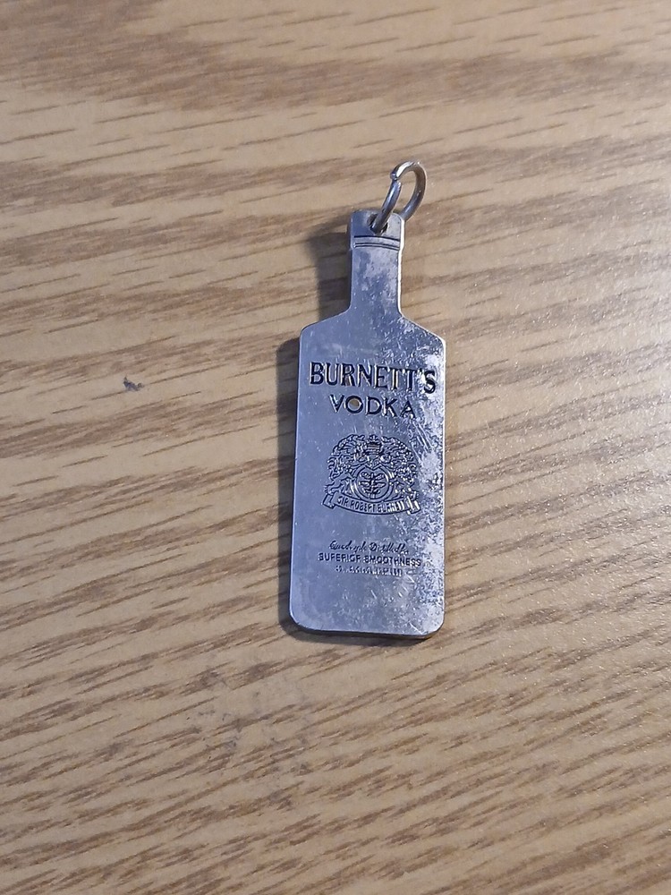 Burnett’s Vodka Alcohol Keyring Keychain
