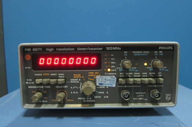 Philips PM6671/026 120MHz High Resolution Timer/Counter w/TCXO & GPIB Interface