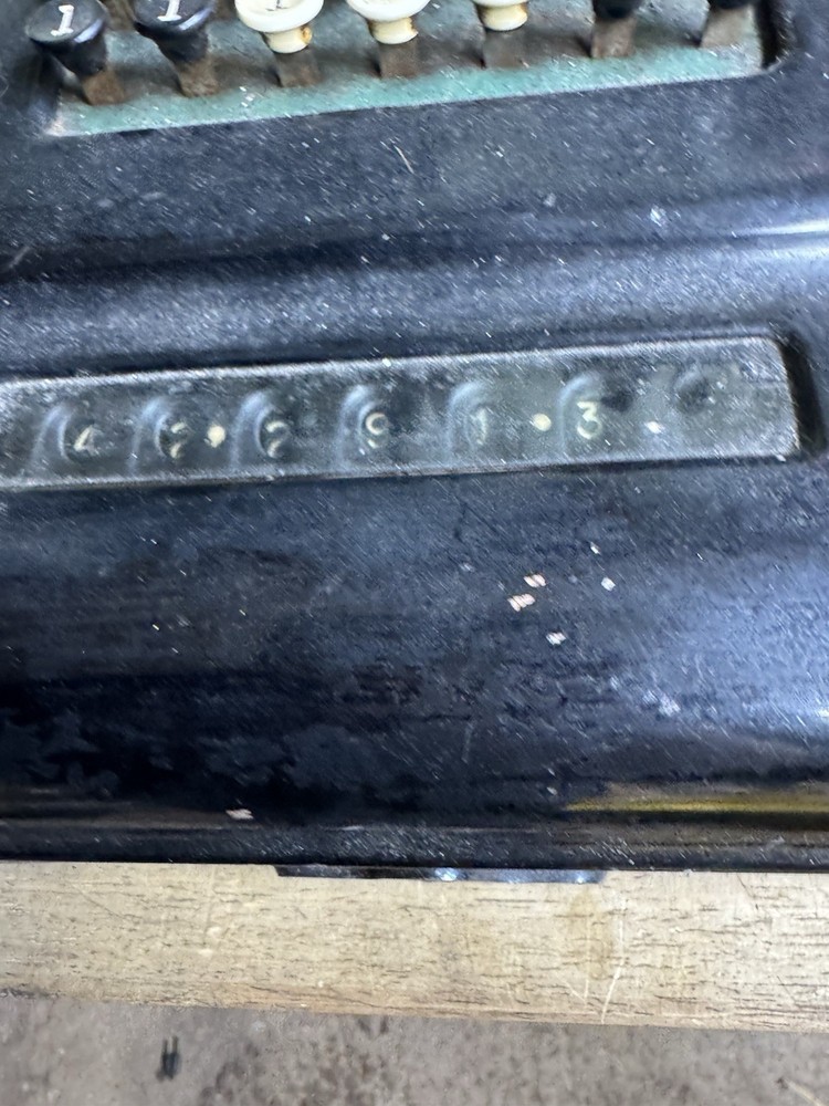 Antique Burroughs Class Adding Machine Appears To Work