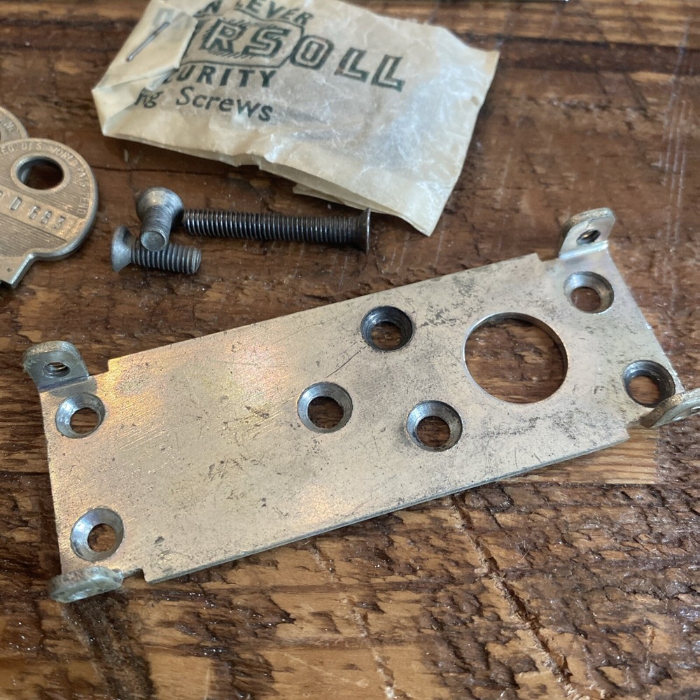 Ingersoll Rim Auto Deadlock Chrome