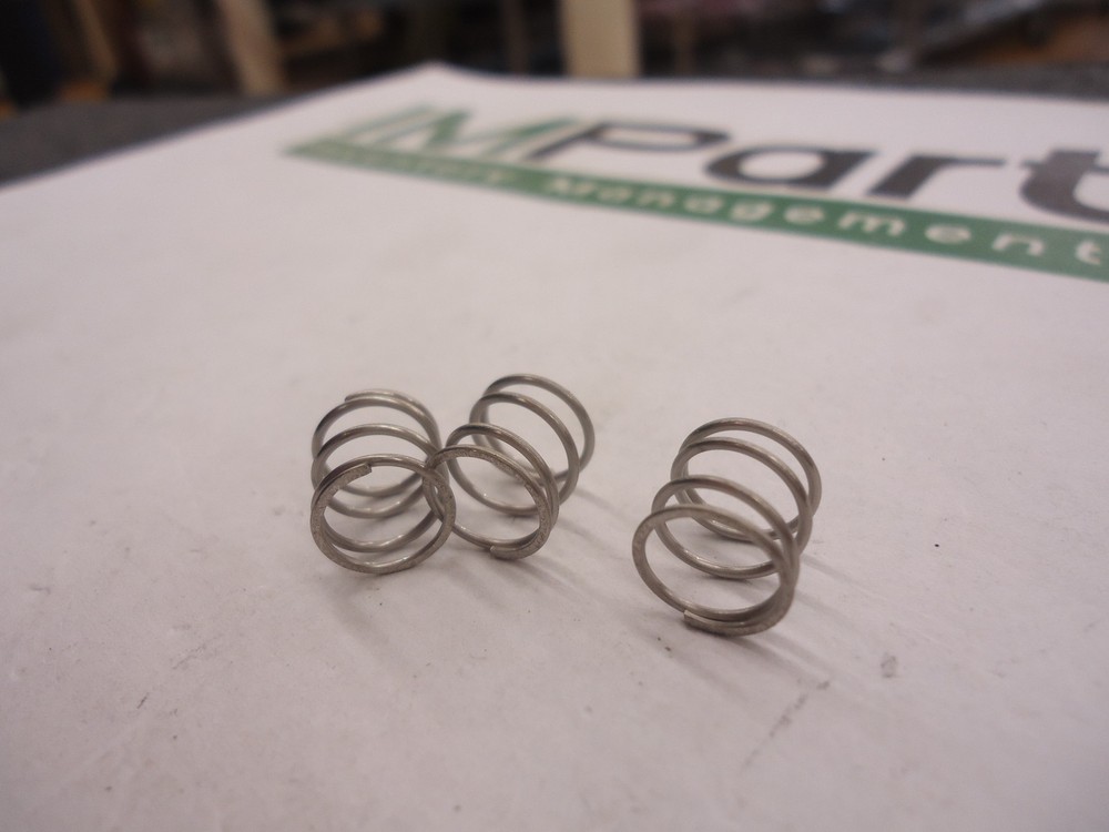 LC 032EE 01S, Lee Spring Co., Spring, Compression, Brand New! (23 Pieces)