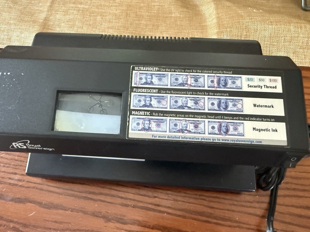 ROYAL SOVEREIGN RCD-2000 COUNTERFEIT DETECTOR