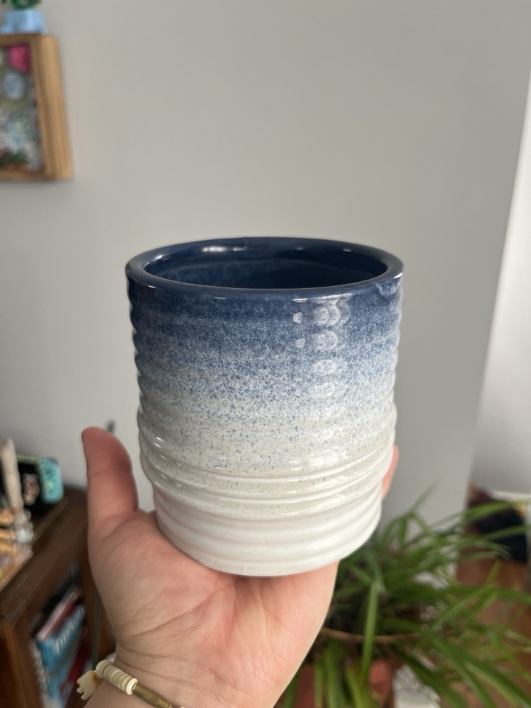 Blue & Off-White Ceramic Planter | Ashland Spring Printemps Container