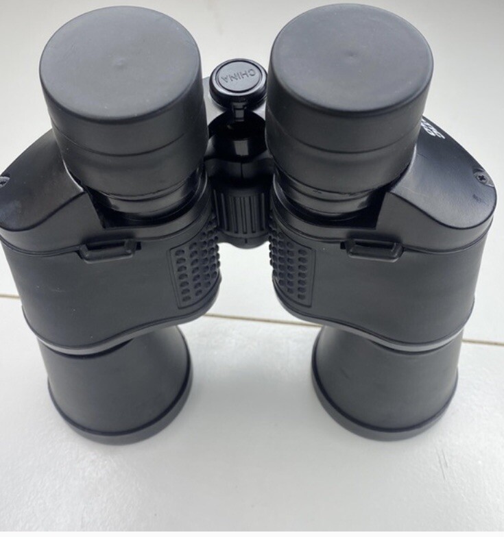 Optic 1050 Black Binoculars with Case Vintage pre-owned great condition