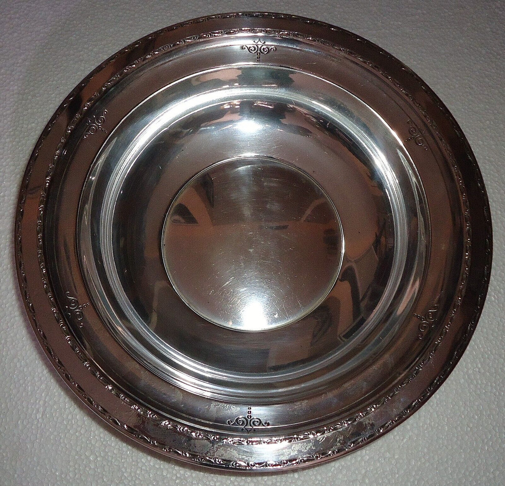 Towle Large 10 1/4" Sterling Silver Bowl Pattern “Old Lace”