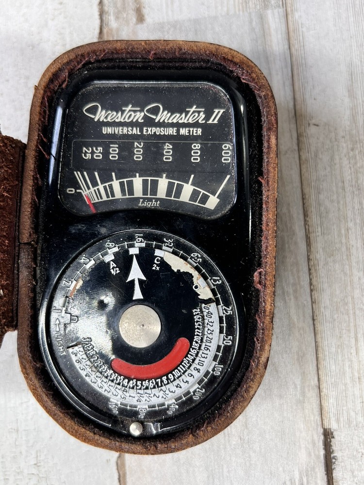 Weston Master II Universal Exposure Meter Model 735 With Fitted Leather Case