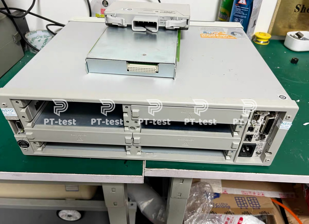 Agilent Technologies LXI 34980A Multifunction Switch Measure Unit NO MODULES--
