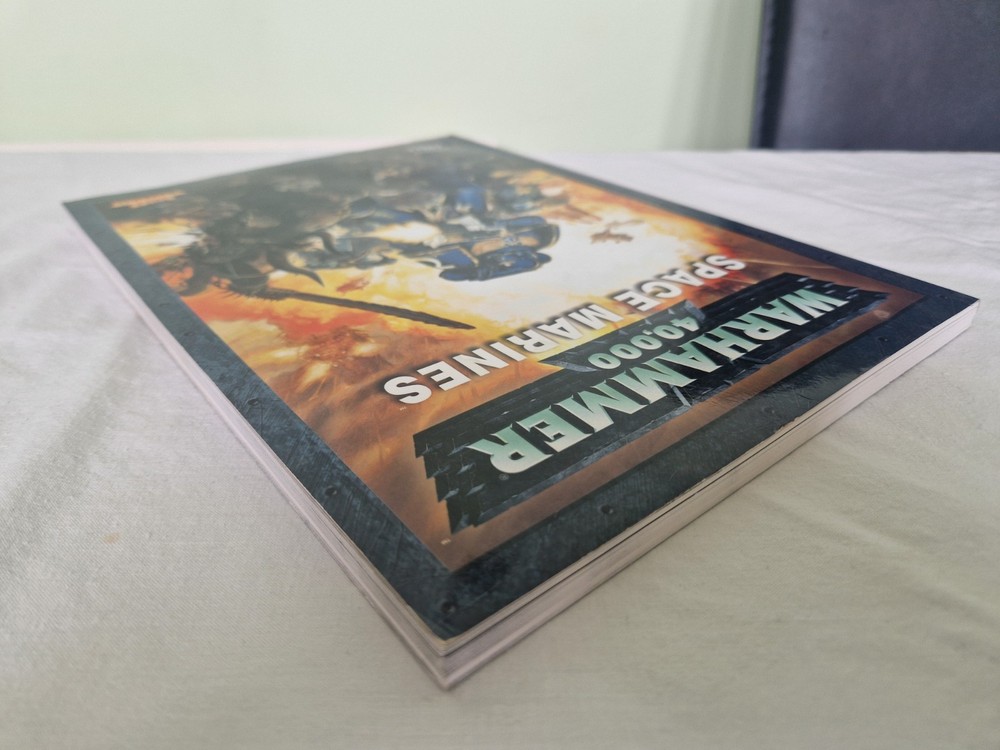 Warhammer 40K SPACE MARINES Codex Softcover 2009 Games Workshop OOP VGC