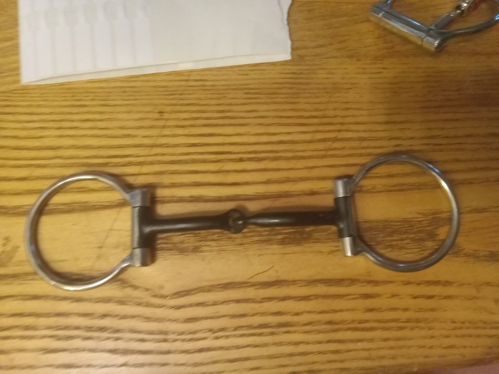New Offset d bit snaffle sweet iron mouth  4 3/4 in