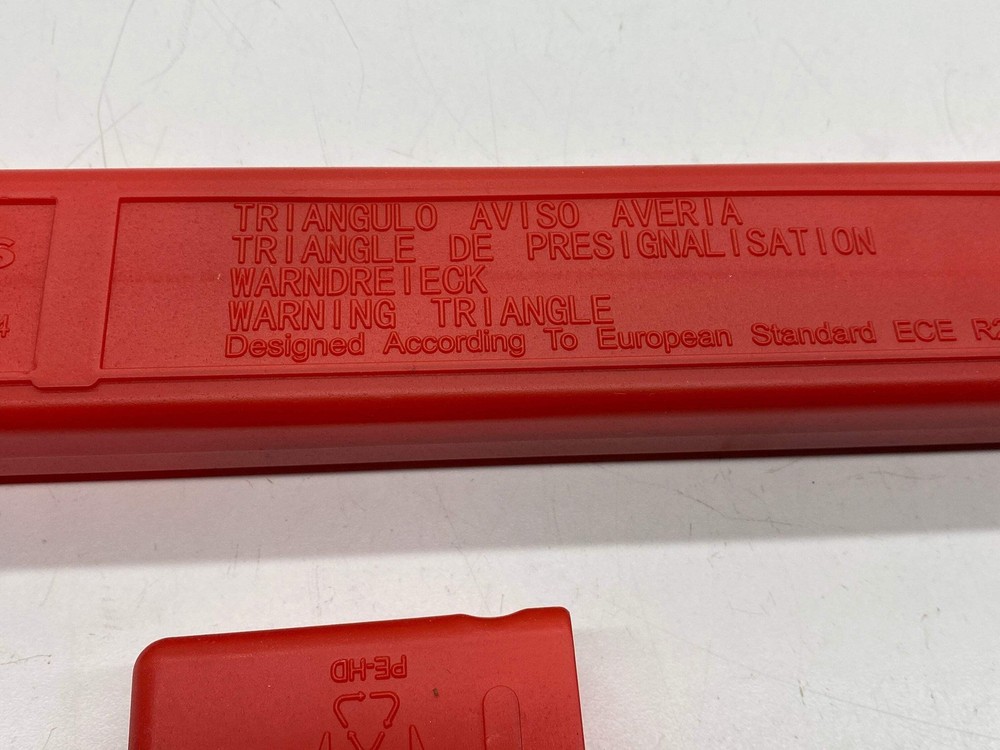 Mercedes X Class warning triangle X250 2018