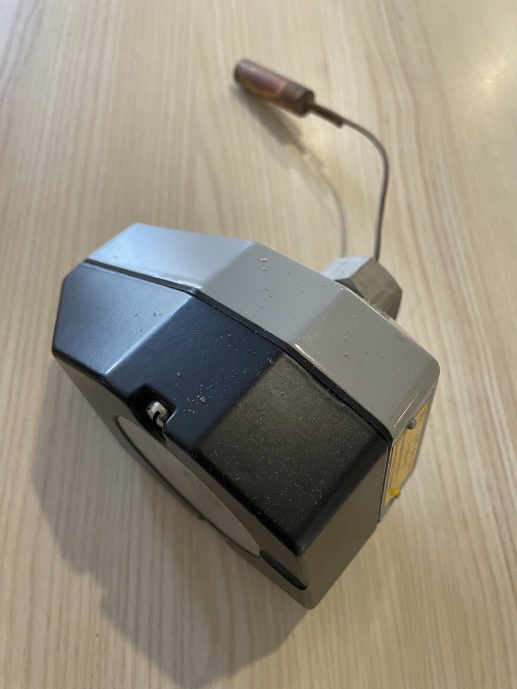 Hermetic Thermostat T30