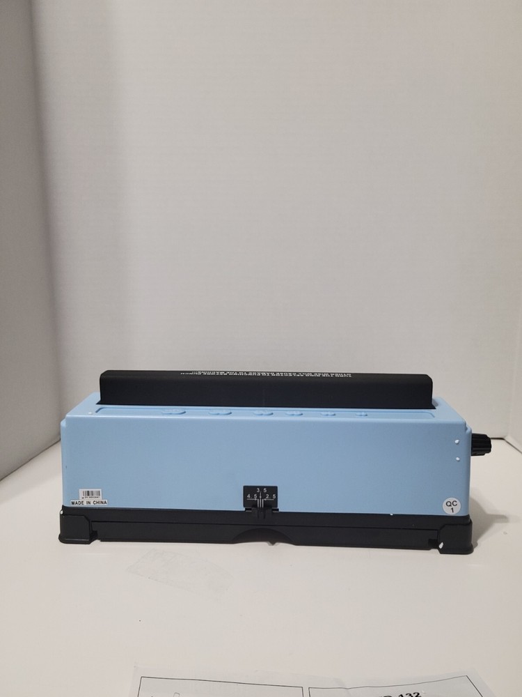 Rayson TD-132 Binding Machine Punch 12 Sheets/Bind 120 Sheets
