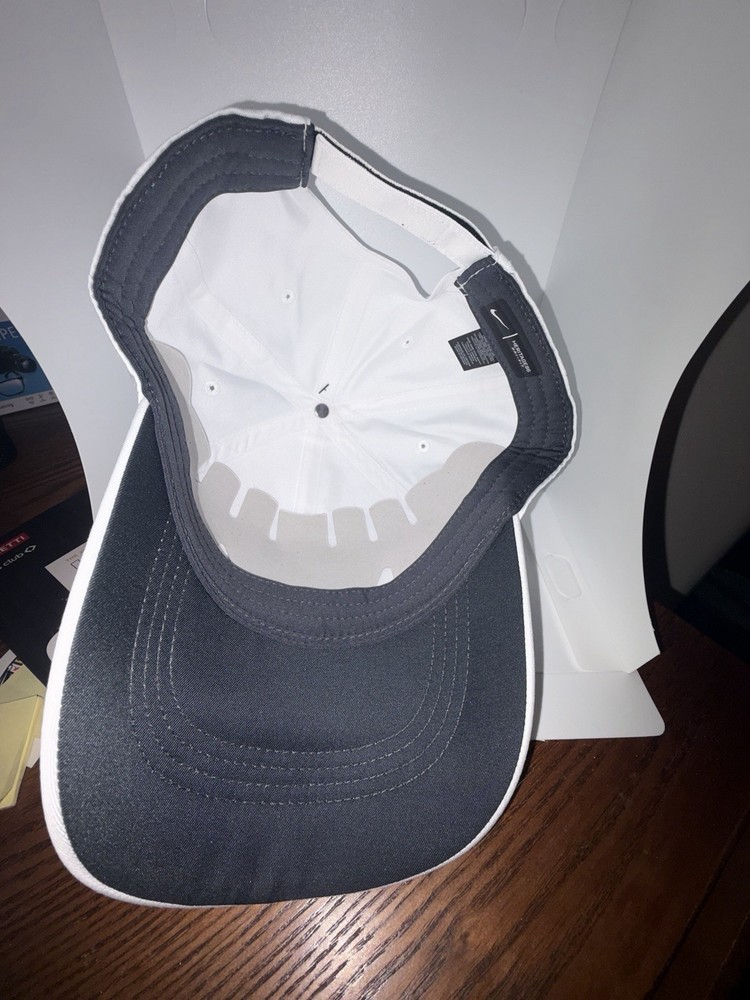 Nike Golf Cap (Swoosh logo)