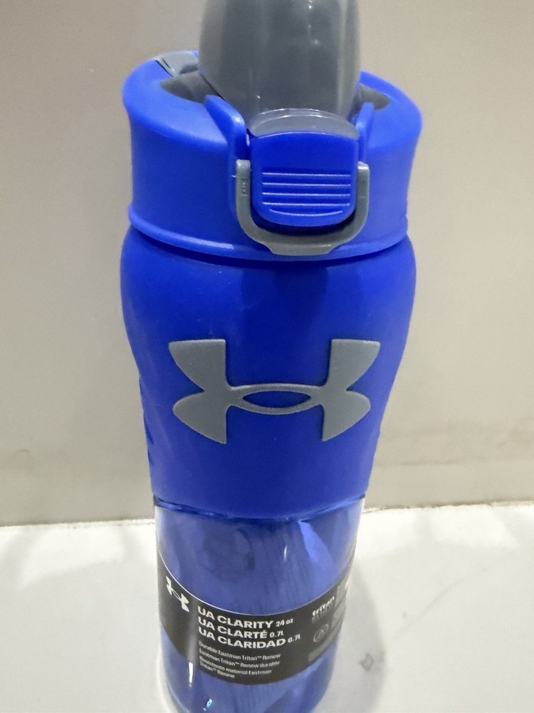 New Under Armour Blue Water Bottle 24 Oz