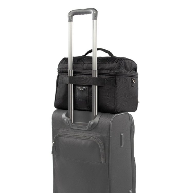 Travelpro FlightCrew™ 5 Large Crew Cooler