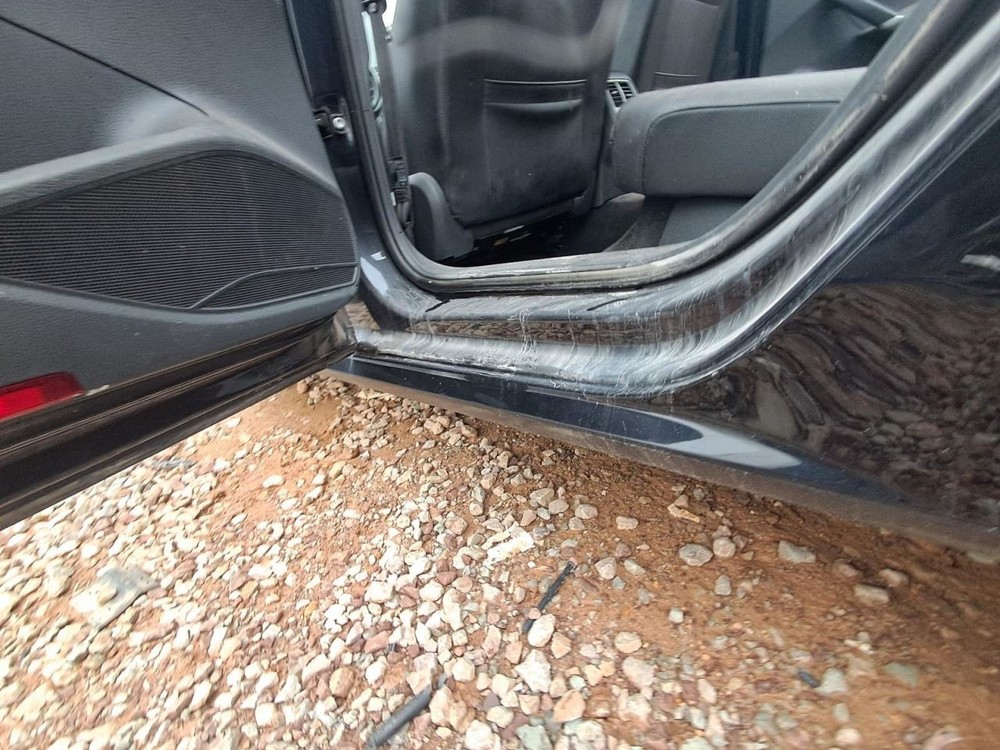 Fuse Box Engine Compartment Fits 12-22 PASSAT 2628046