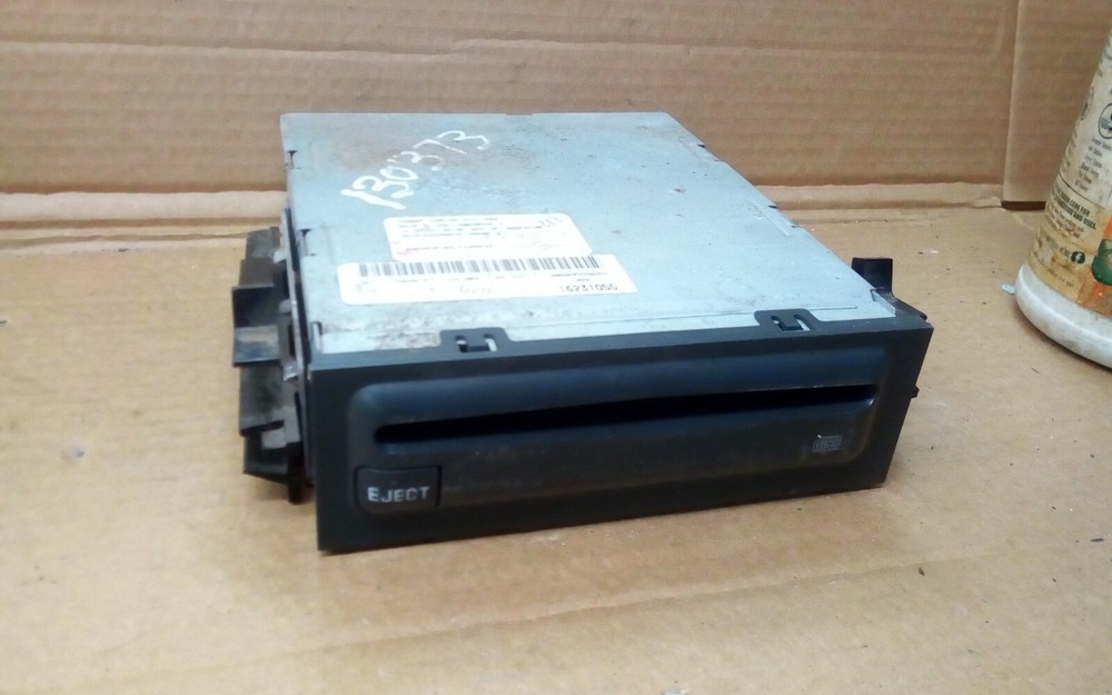1997-1999 Oldsmobile Silhouette Single Disc Remote CD Player