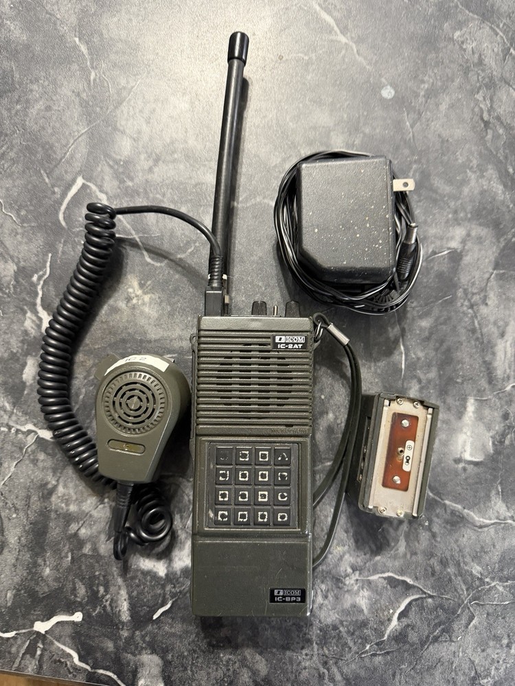 Icom IC-2AT Vintage Handheld Transceiver