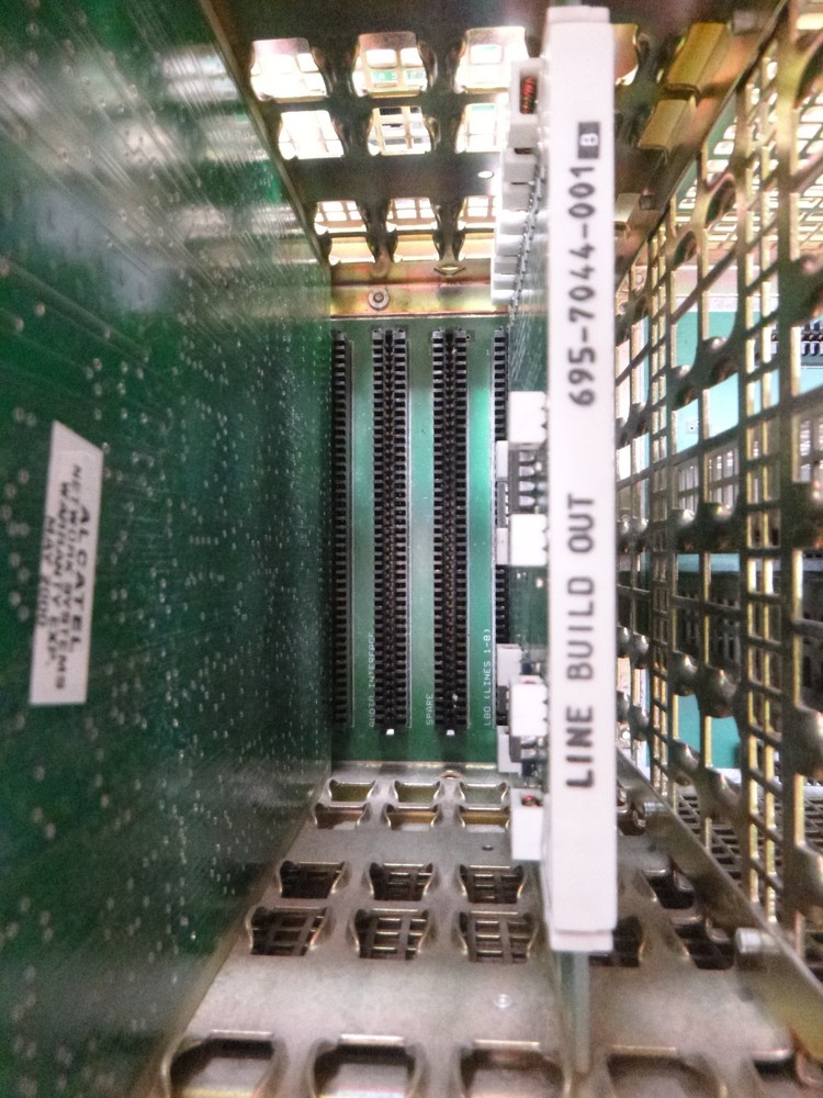 Alcatel Network/Telecom Equipment Chassis With Six Modules