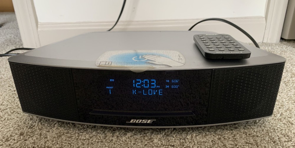 Bose Wave Music System IV | Complete In Box | Platinum Silver