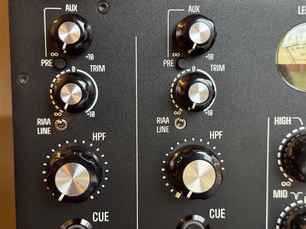 Mastersounds Radius 2 Rotary DJ Mixer black