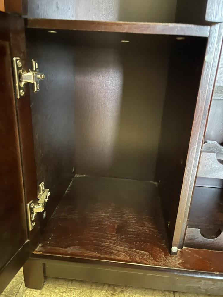 Bar Cabinet With Expandable Top