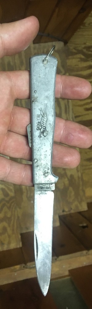 No.506 Valor Pocket Knife, Japanese Import.