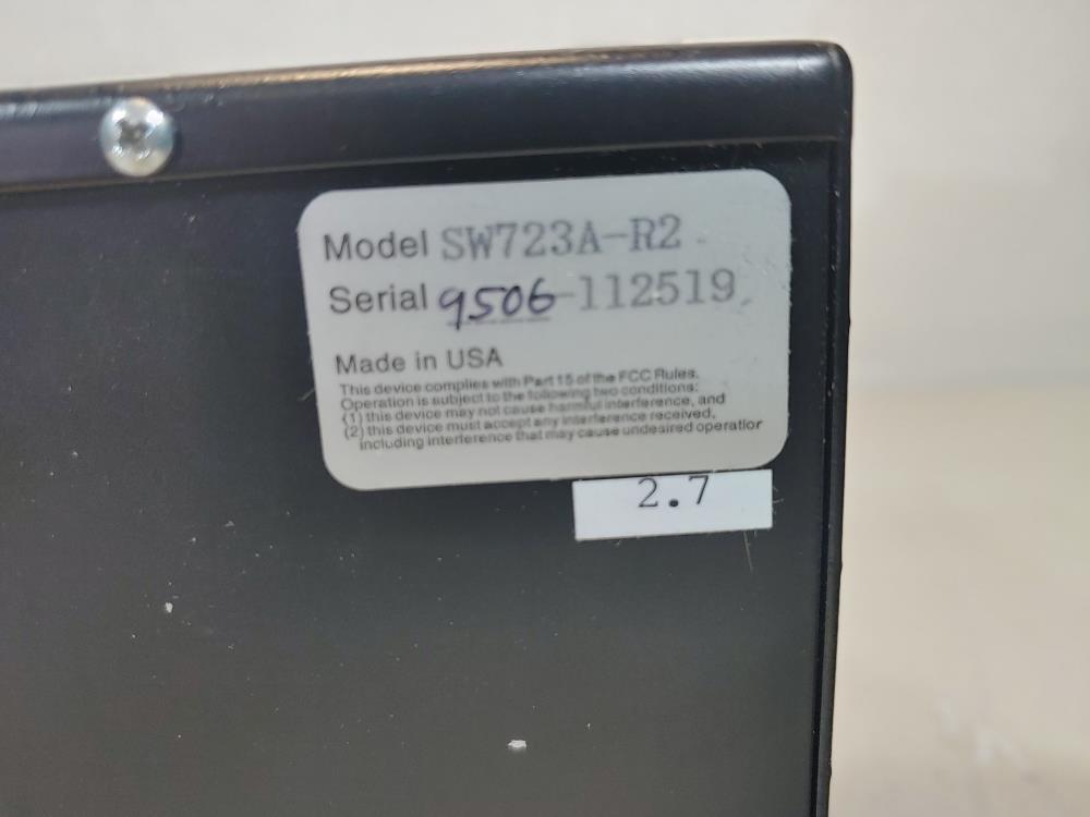 Black Box ServeSwitch SW723A-R2