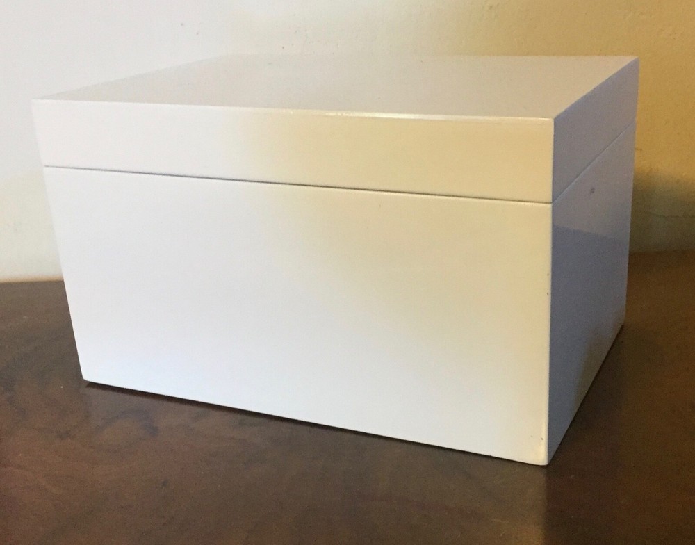Mid-Century Modern MCM White Acrylic Rectangular Storage Trinket Desk Box Cover