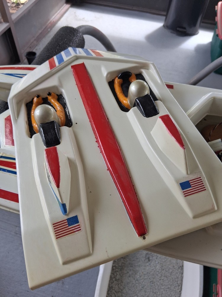 MRP r/c 32" Fast Attack Catamaran