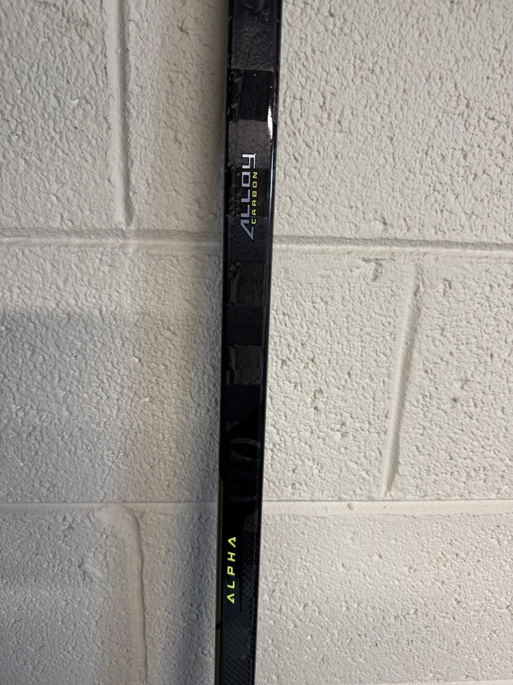 warrior hockey stick