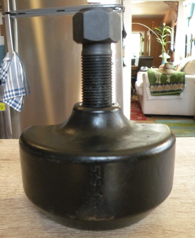 Pitman Arm Puller 579.1082~Tool that Removes Pitman Arm from Steering System