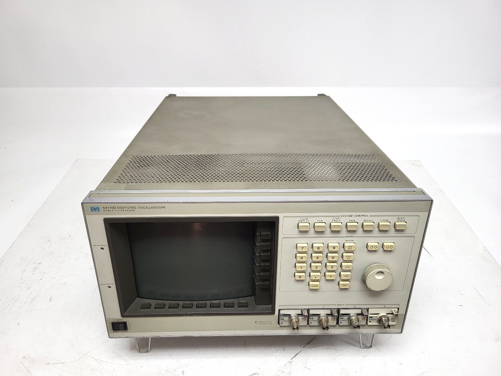 Hewlett-Packard 54110D Digitizing Oscilloscope Parts (Powers On, Untested)