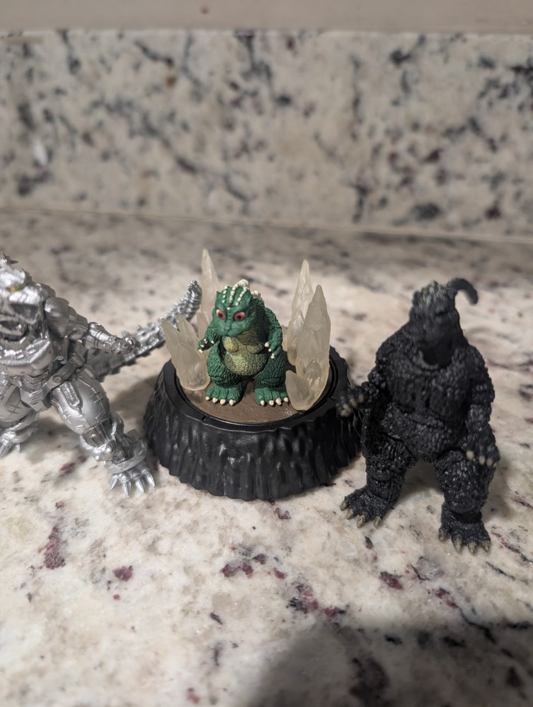 Bandai GODZILLA High Grade Diorama Figure Set Bundle *Pre-owned...