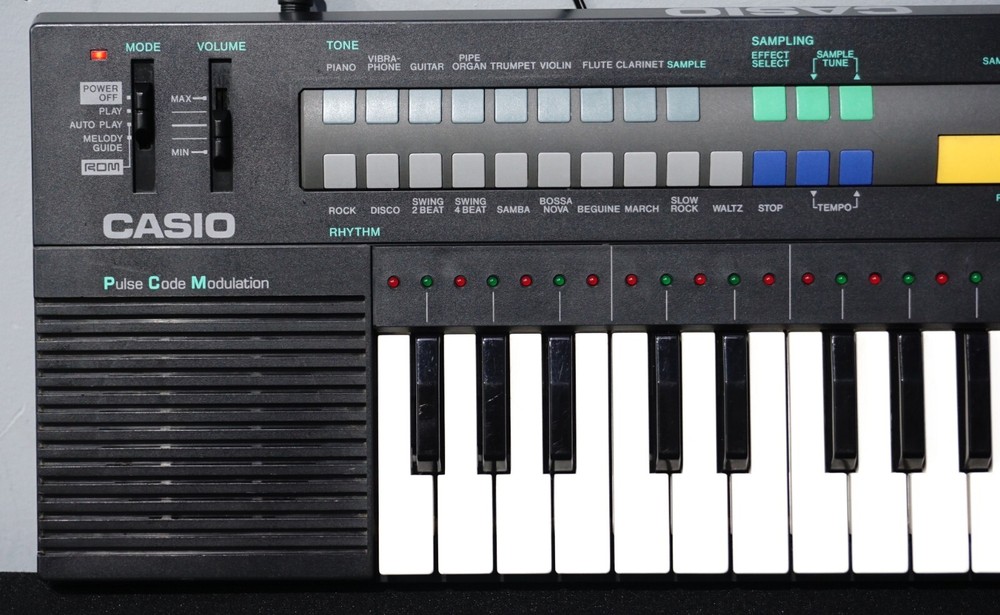 Casio PT-280 Mini Portable Pulse Code Modulation Sampling Keyboard W/ ROM pack