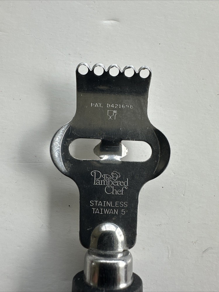 Pampered Chef Lemon Zester Scorer